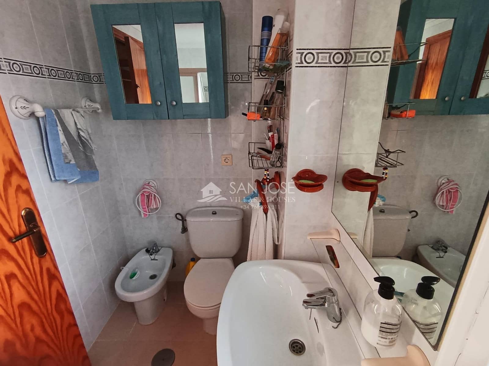 2 Zimmer Apartment zu vermieten in Arenales del Sol mit Pool Garage - 850 € (Ref: 8783953)
