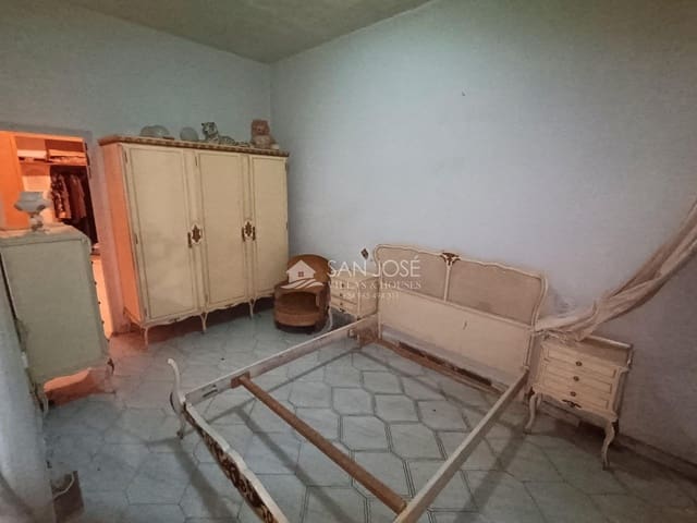 3 bedroom Townhouse for sale in Novelda - € 80,000 (Ref: 8783954)