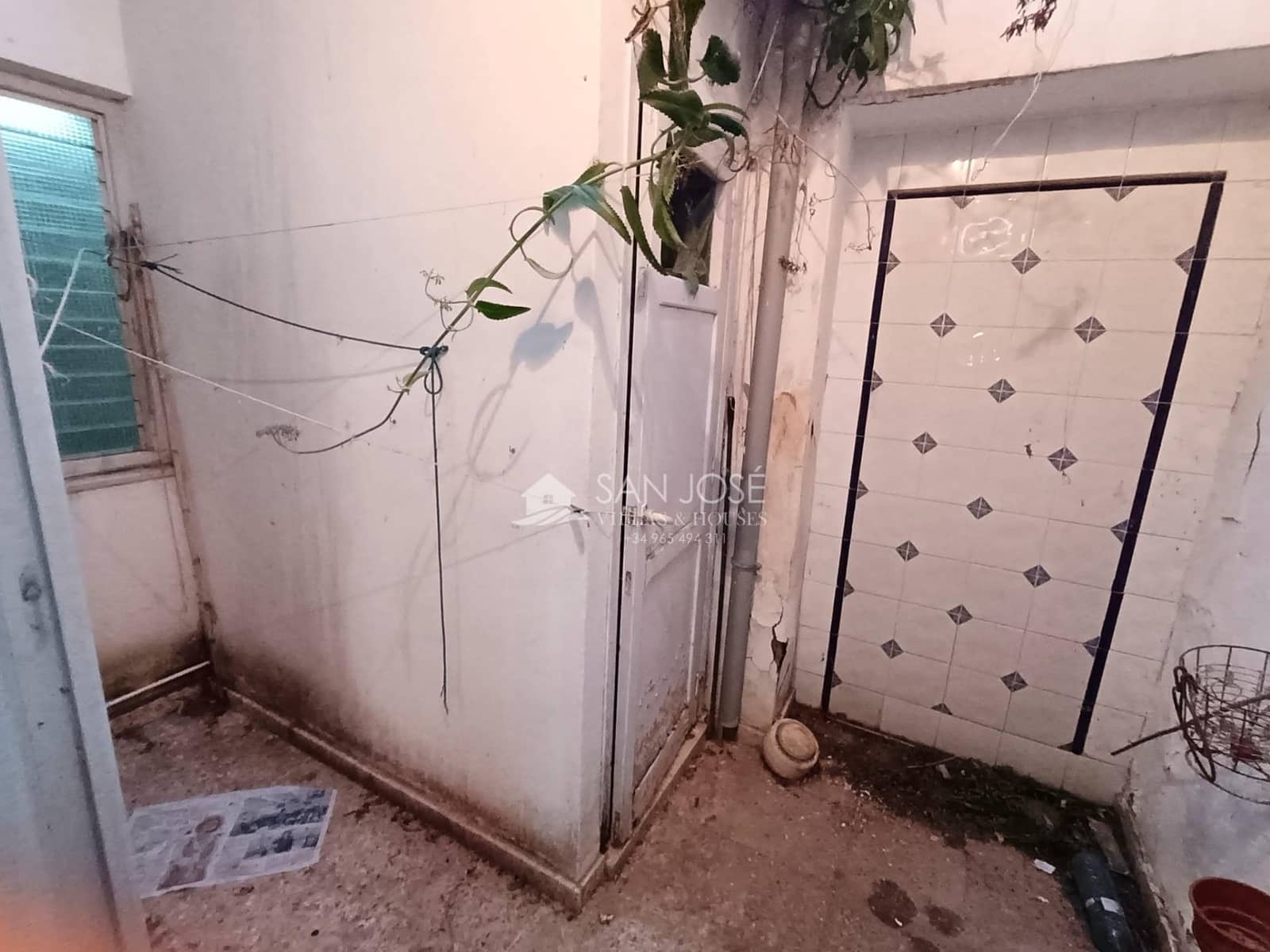 3 soverom Hus til salgs i Novelda - € 80 000 (Ref: 8783954)