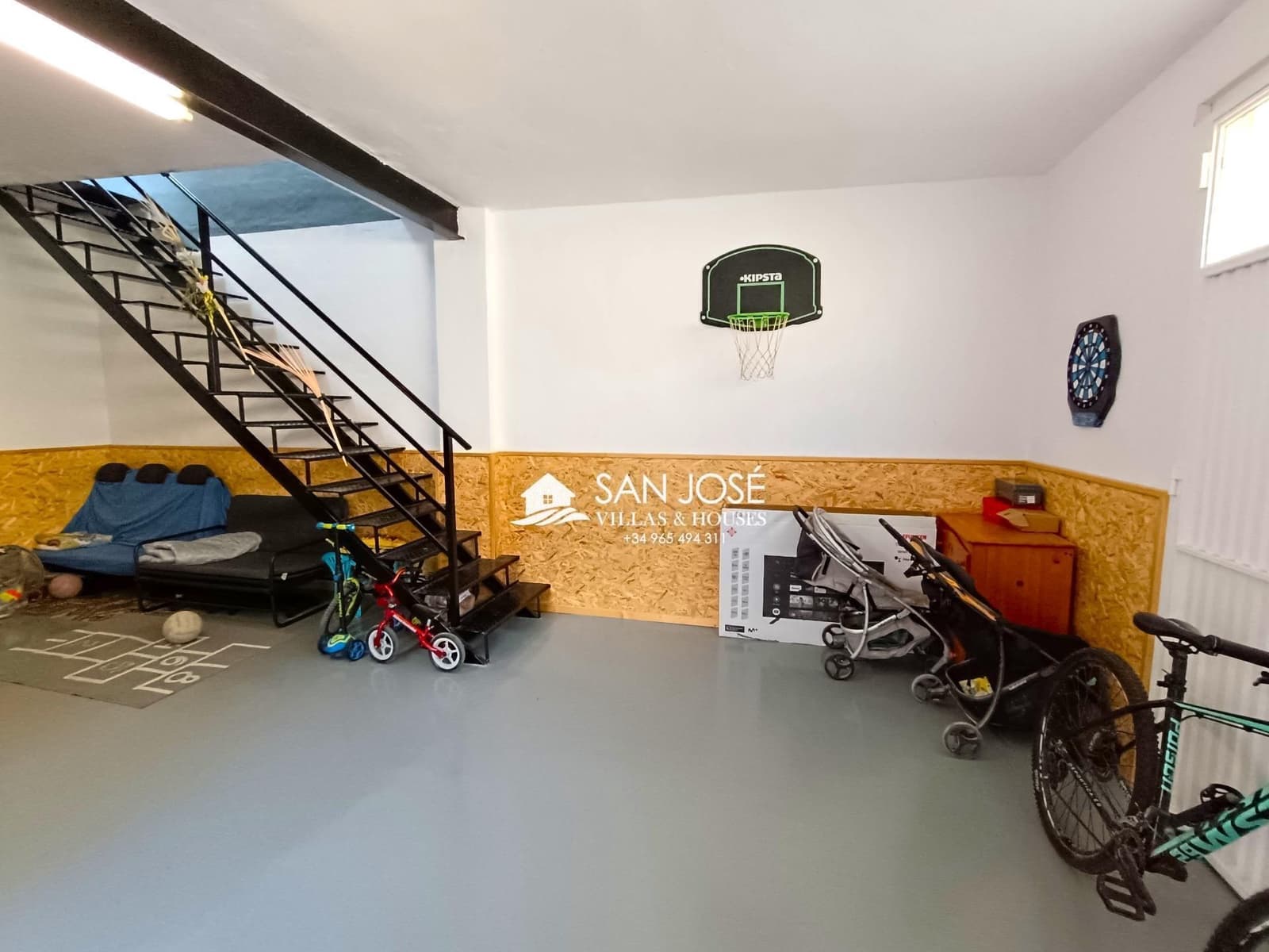 3 bedroom Villa for sale in Monforte del Cid with garage - € 268,470 (Ref: 8798774)