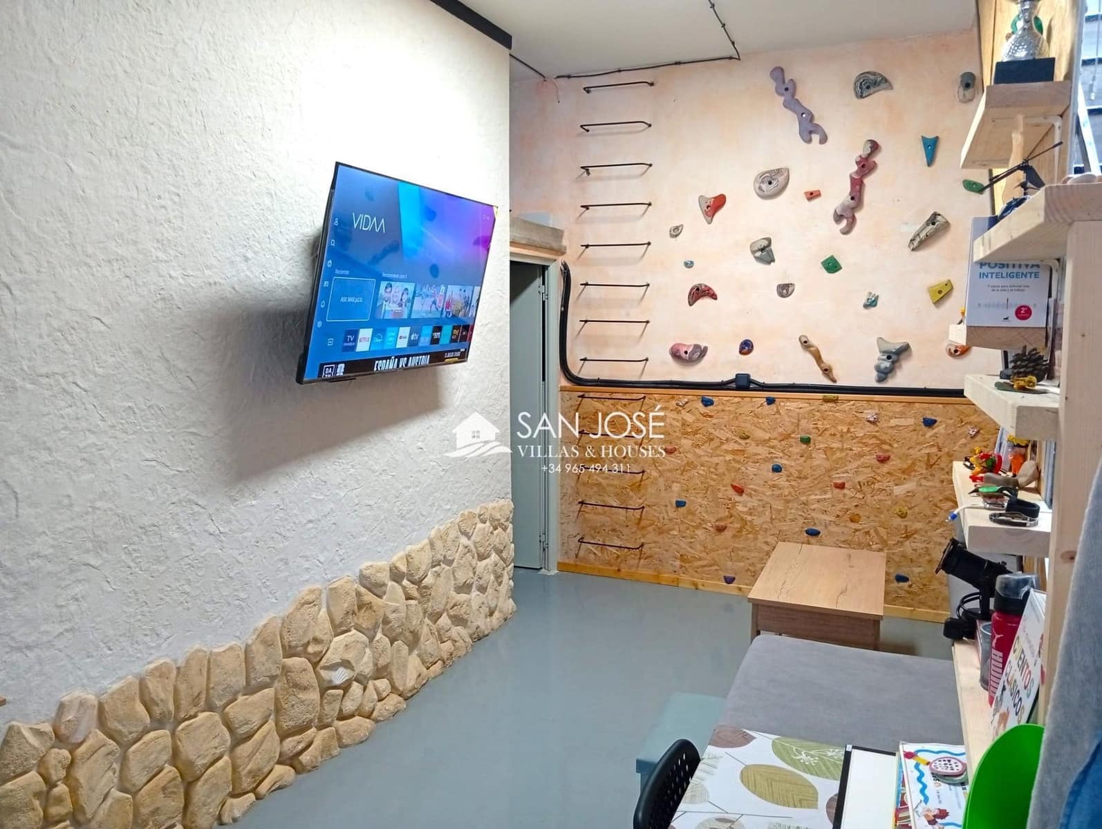 3 bedroom Villa for sale in Monforte del Cid with garage - € 268,470 (Ref: 8798774)