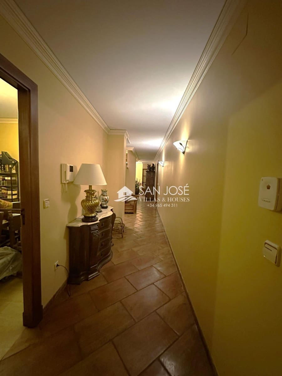 8 soveværelse Villa til salg i Novelda med swimmingpool - € 1.300.000 (Ref: 8802076)