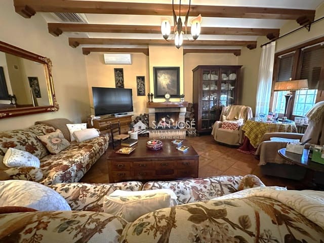 8 soveværelse Villa til salg i Novelda med swimmingpool - € 1.300.000 (Ref: 8802076)