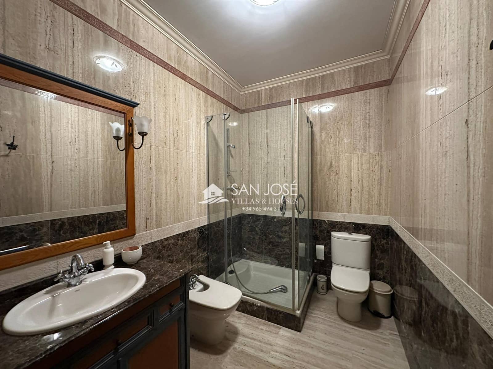 8 soveværelse Villa til salg i Novelda med swimmingpool - € 1.300.000 (Ref: 8802076)