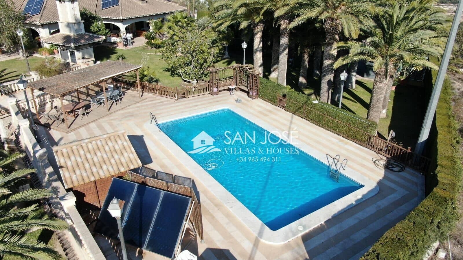 8 soveværelse Villa til salg i Novelda med swimmingpool - € 1.300.000 (Ref: 8802076)