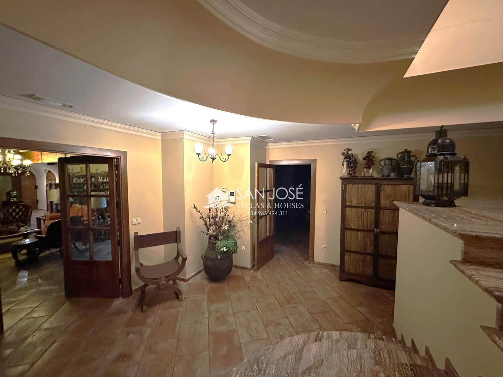 8 soveværelse Villa til salg i Novelda med swimmingpool - € 1.300.000 (Ref: 8802076)