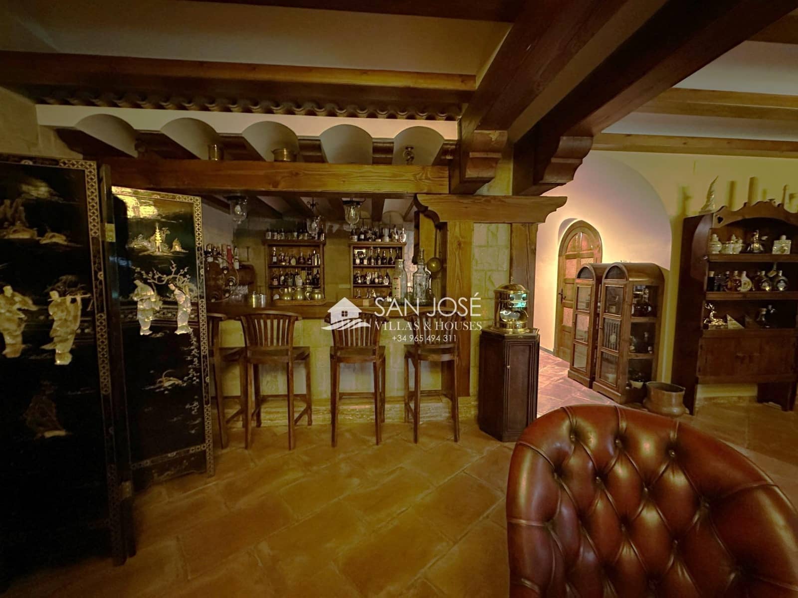 8 soveværelse Villa til salg i Novelda med swimmingpool - € 1.300.000 (Ref: 8802076)