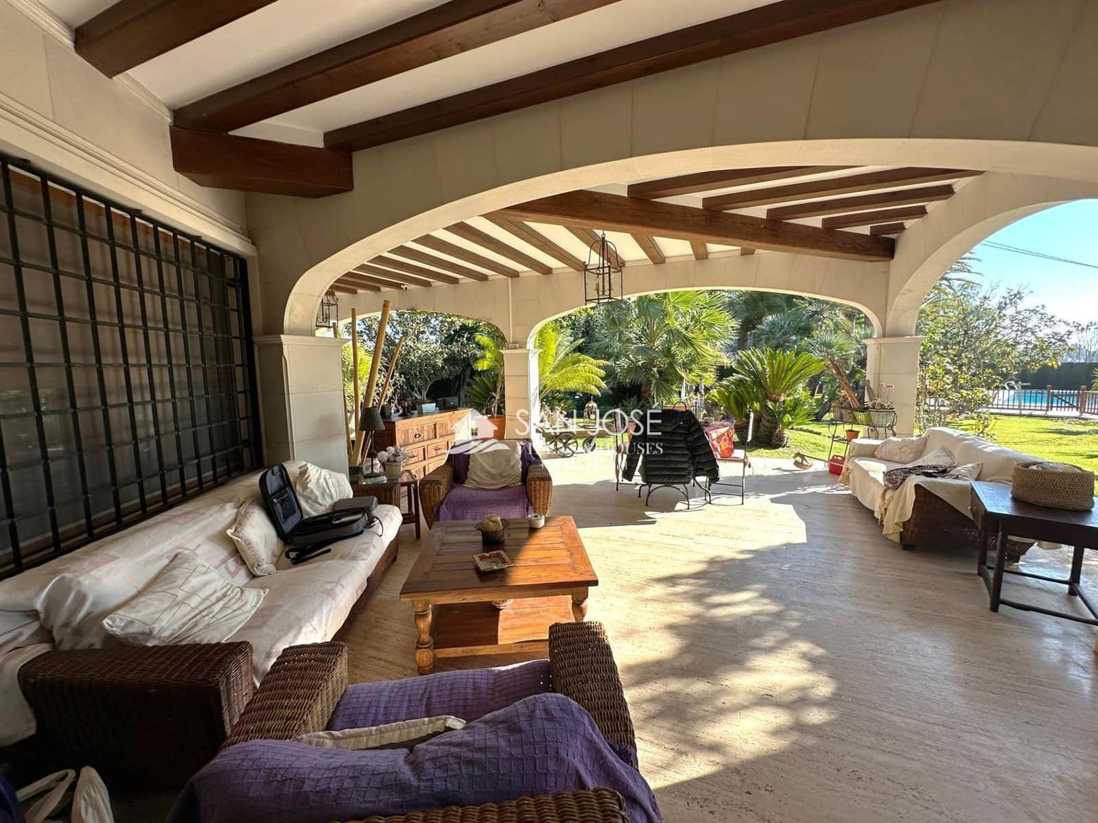 8 soveværelse Villa til salg i Novelda med swimmingpool - € 1.300.000 (Ref: 8802076)