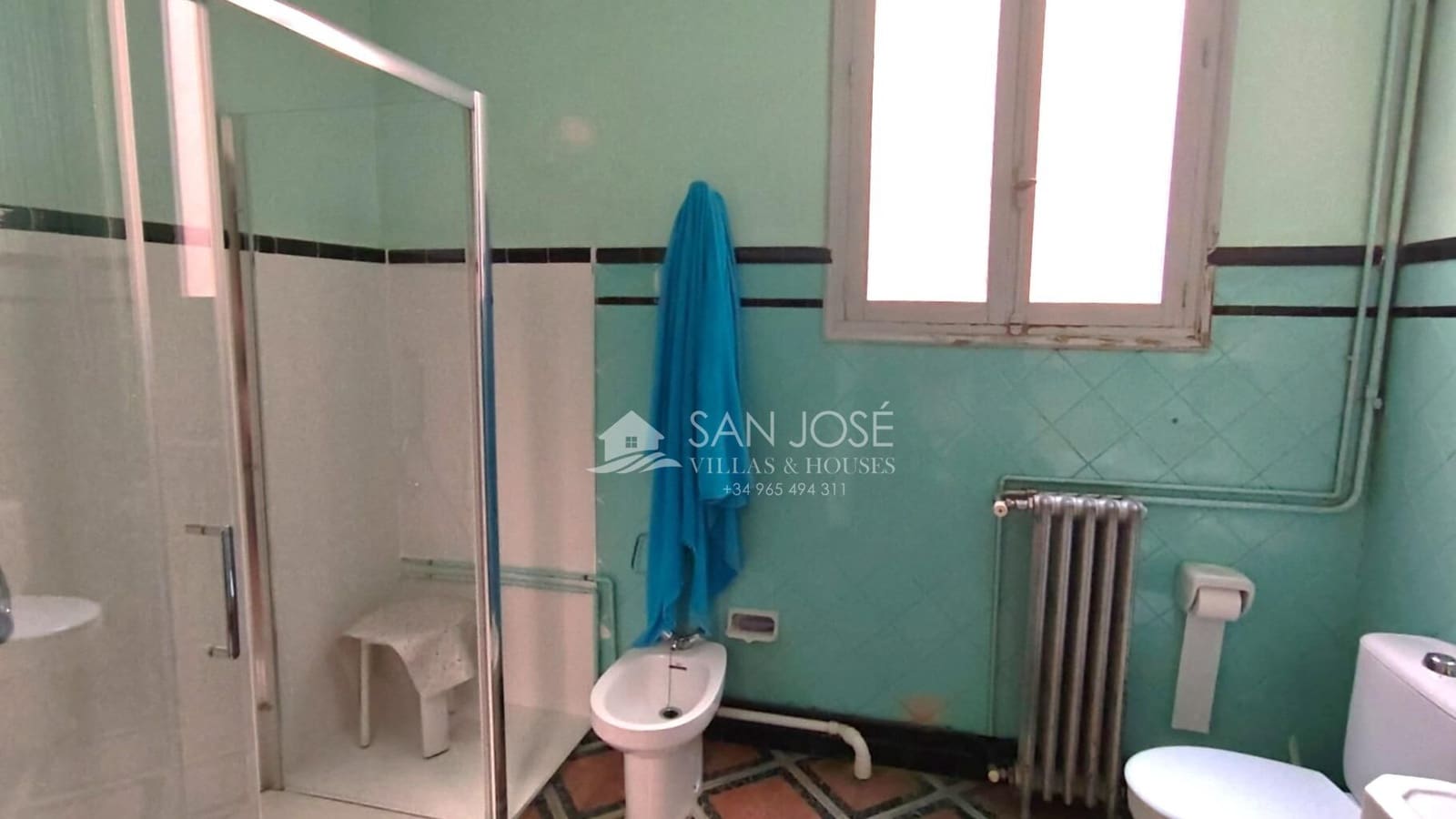 10 soveværelse Byhus til salg i Novelda med garage - € 378.000 (Ref: 8802077)