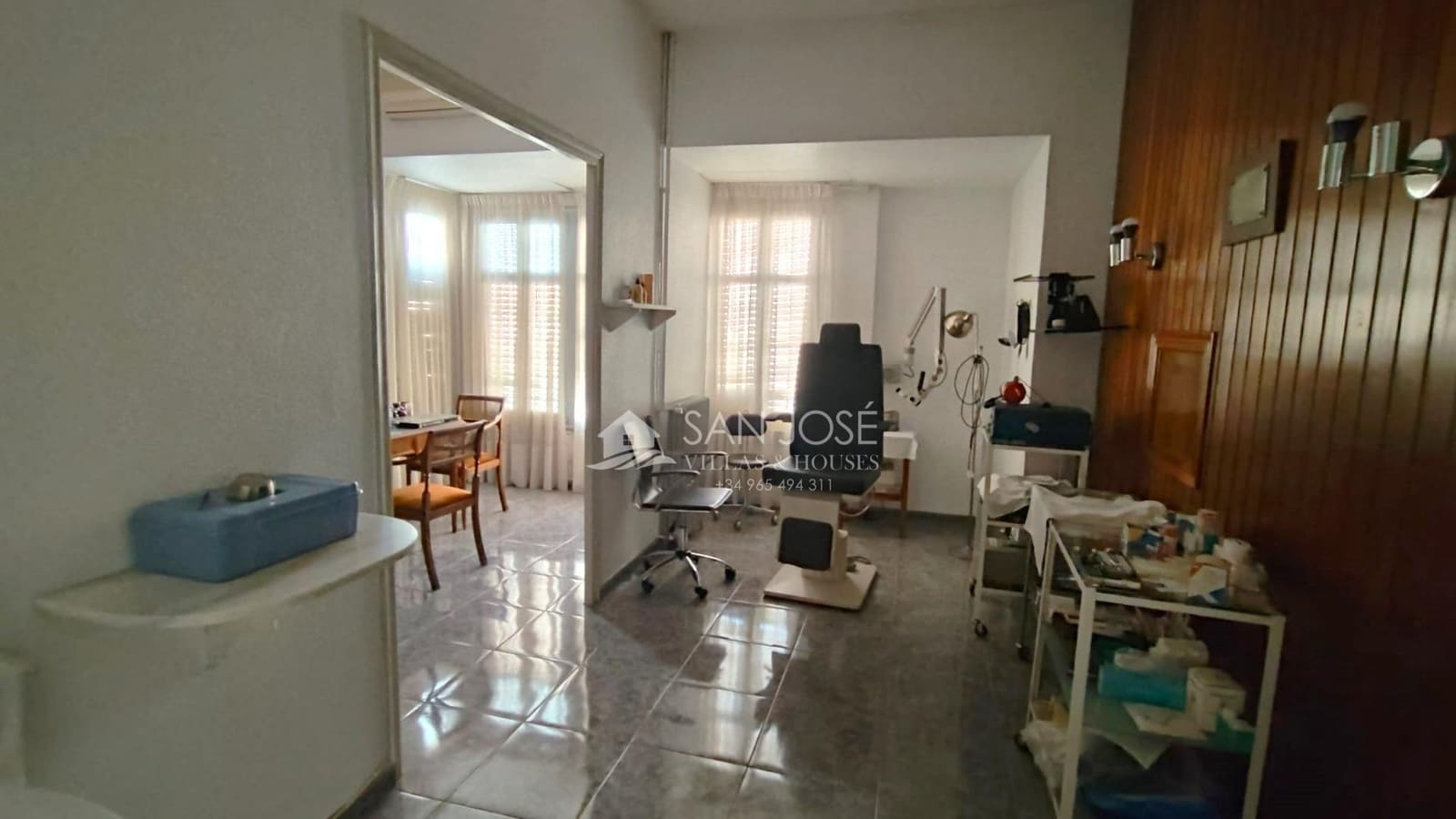 10 soveværelse Byhus til salg i Novelda med garage - € 378.000 (Ref: 8802077)