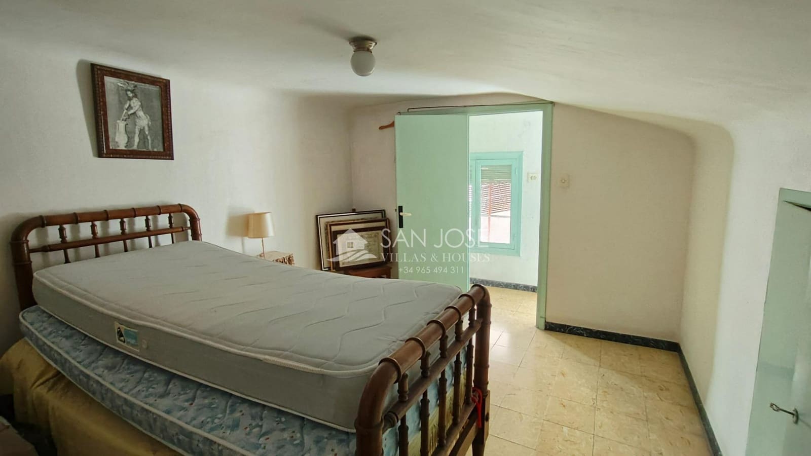 10 soveværelse Byhus til salg i Novelda med garage - € 378.000 (Ref: 8802077)