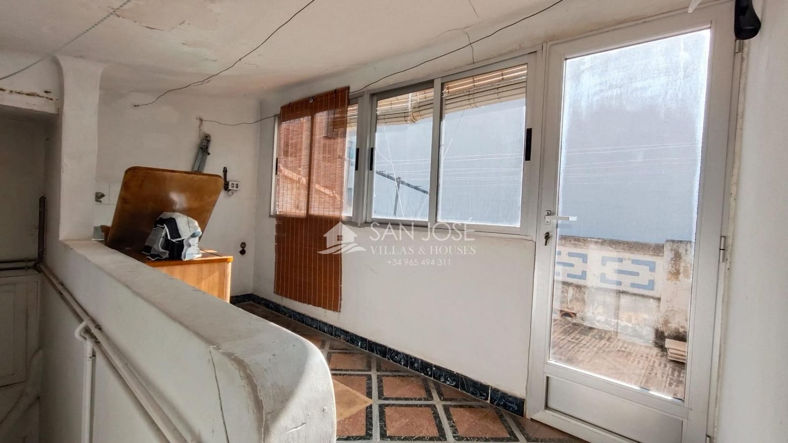 10 soveværelse Byhus til salg i Novelda med garage - € 378.000 (Ref: 8802077)