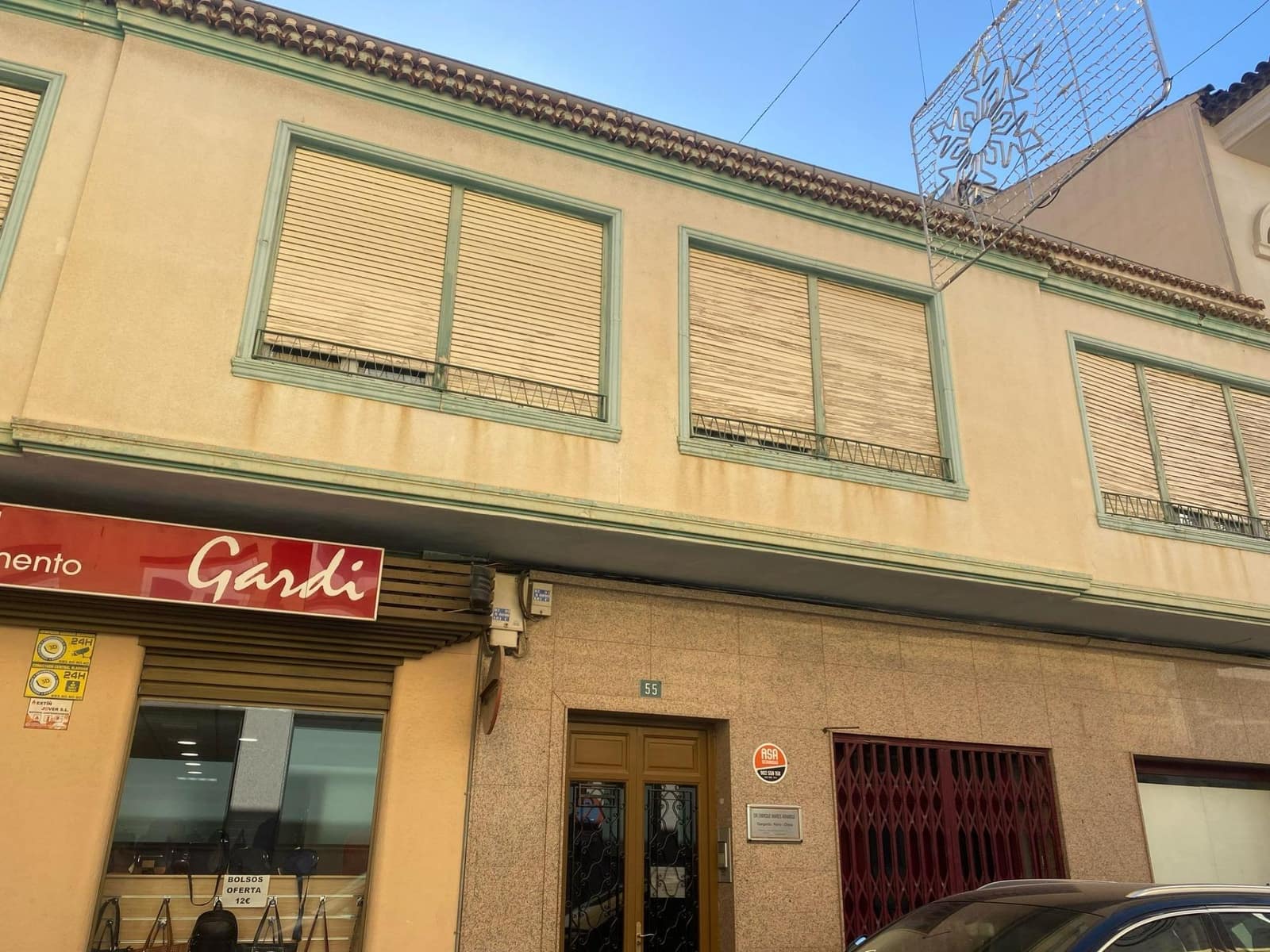 10 soveværelse Byhus til salg i Novelda med garage - € 378.000 (Ref: 8802077)