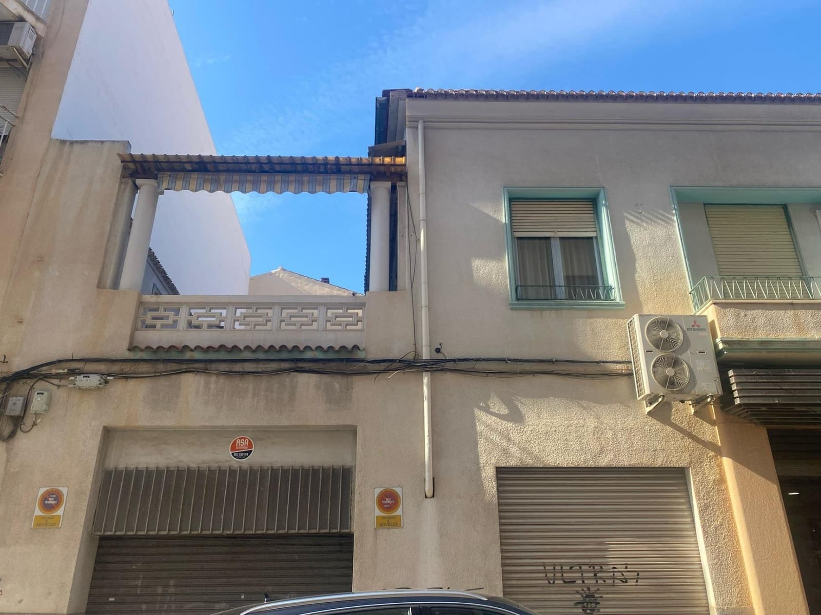 10 soveværelse Byhus til salg i Novelda med garage - € 378.000 (Ref: 8802077)