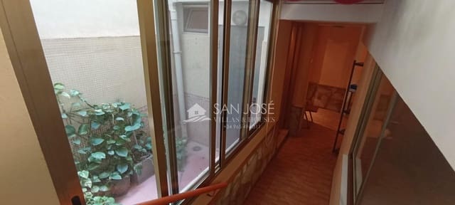 Commercial for sale in Centro, Elche / Elx - € 149,300 (Ref: 8836626)