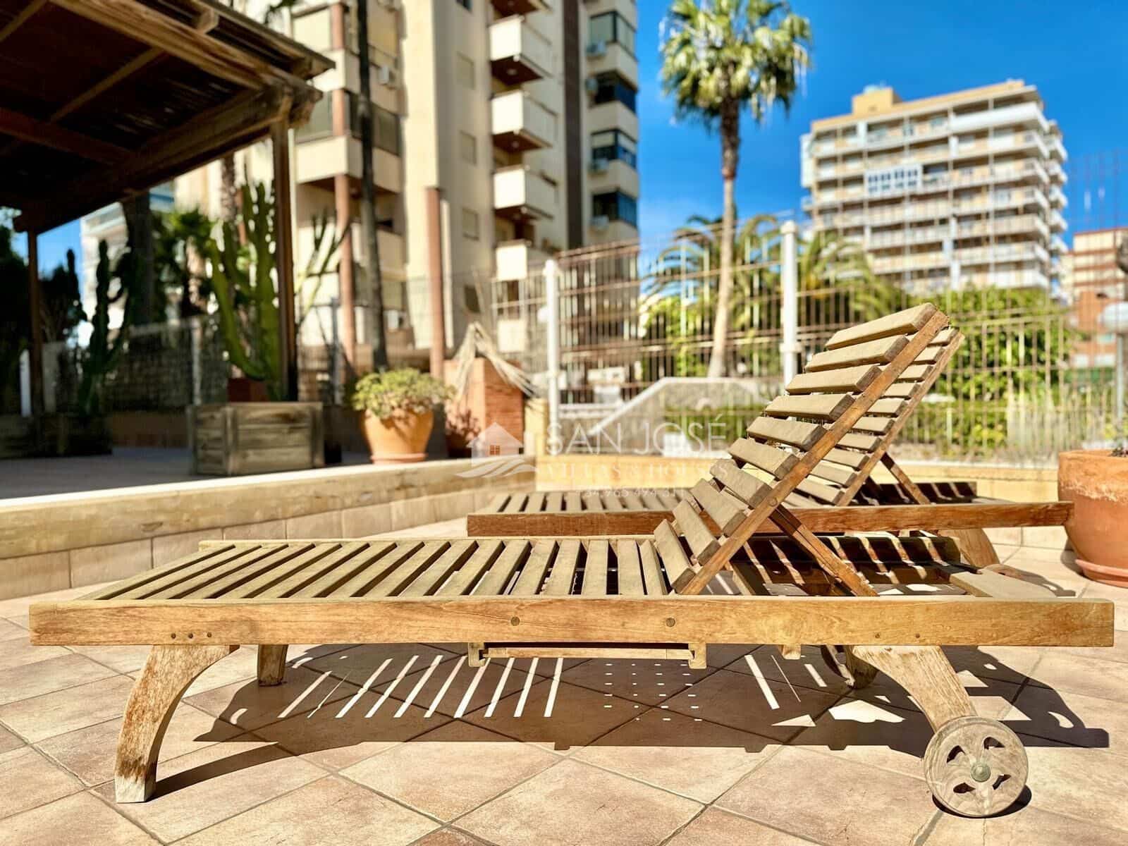 3 soveværelse Lejlighed til salg i Playa de Muchavista med swimmingpool garage - € 570.000 (Ref: 8845447)