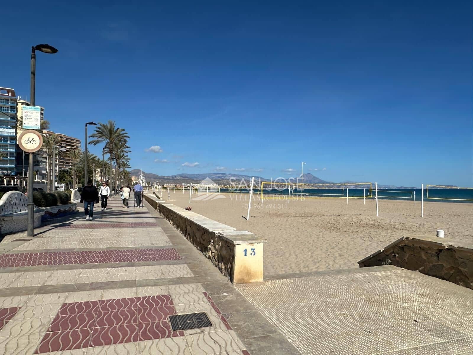 3 soveværelse Lejlighed til salg i Playa de Muchavista med swimmingpool garage - € 570.000 (Ref: 8845447)