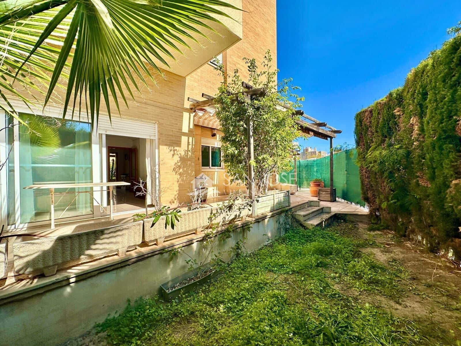 3 soveværelse Lejlighed til salg i Playa de Muchavista med swimmingpool garage - € 570.000 (Ref: 8845447)