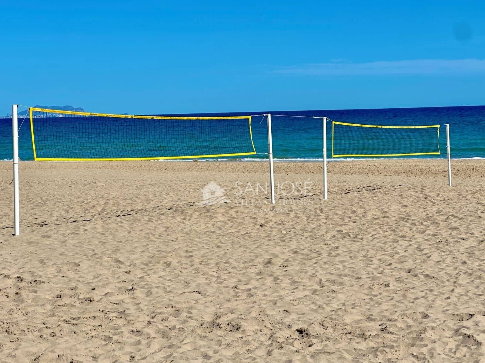 3 soveværelse Lejlighed til salg i Playa de Muchavista med swimmingpool garage - € 570.000 (Ref: 8845447)