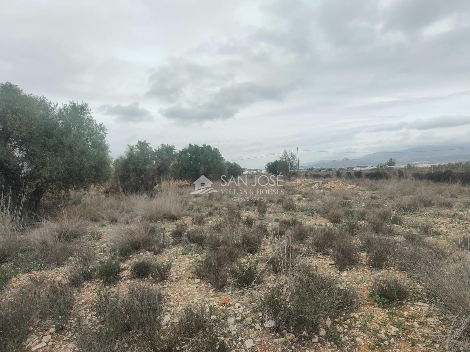 Grunde uden byggetilladelser til salg i Aspe - € 24.840 (Ref: 8859675)