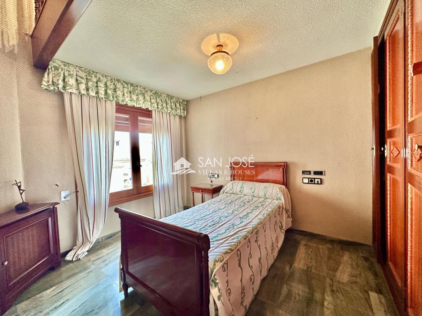 6 chambre Villa/Maison à vendre à Novelda avec piscine - 435 000 € (Ref: 8879802)