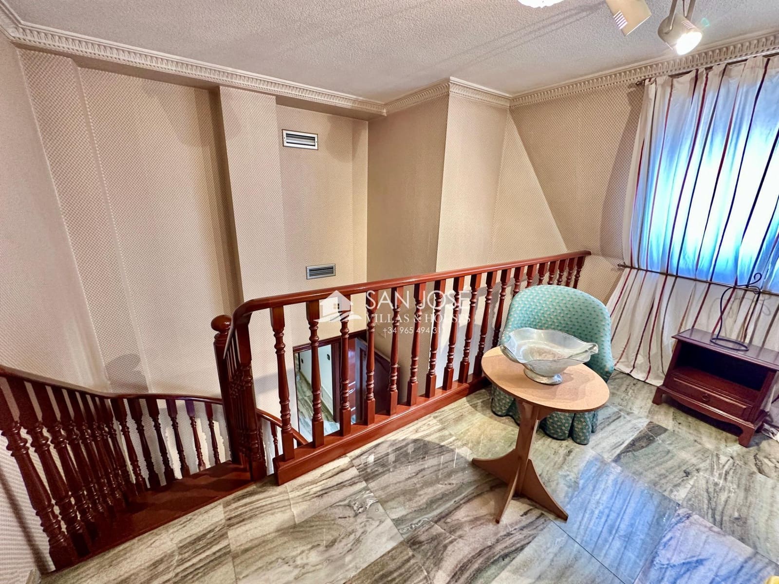 6 chambre Villa/Maison à vendre à Novelda avec piscine - 435 000 € (Ref: 8879802)