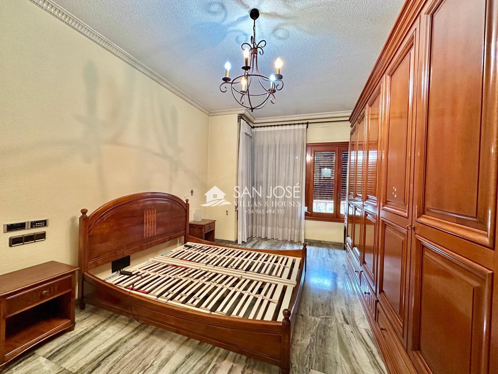 6 chambre Villa/Maison à vendre à Novelda avec piscine - 435 000 € (Ref: 8879802)