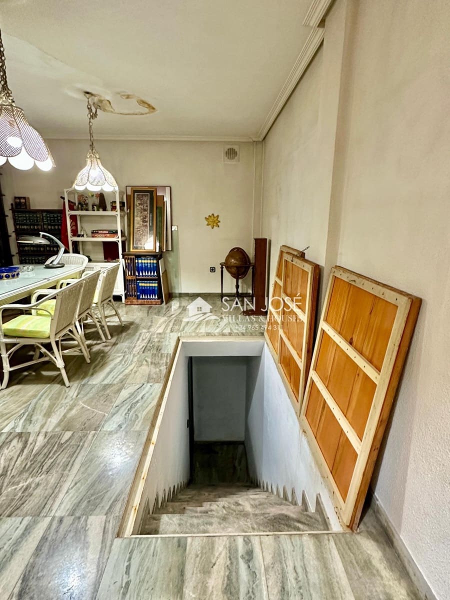 6 chambre Villa/Maison à vendre à Novelda avec piscine - 435 000 € (Ref: 8879802)