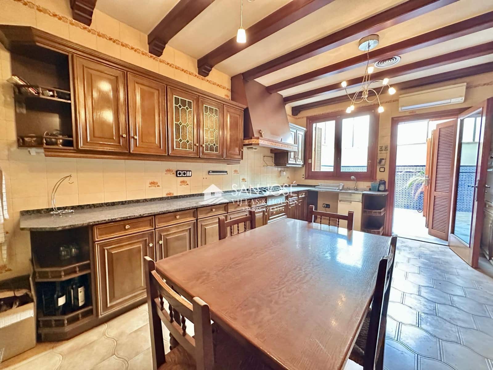 6 chambre Villa/Maison à vendre à Novelda avec piscine - 435 000 € (Ref: 8879802)