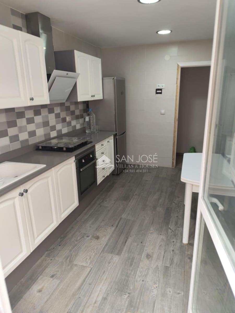 3 quarto Apartamento para arrendar em Aspe - 750 € (Ref: 8886221)