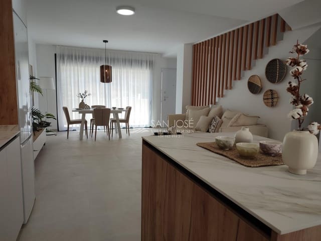 2 soveværelse Rækkehus til salg i Cox med swimmingpool garage - € 219.000 (Ref: 8896989)