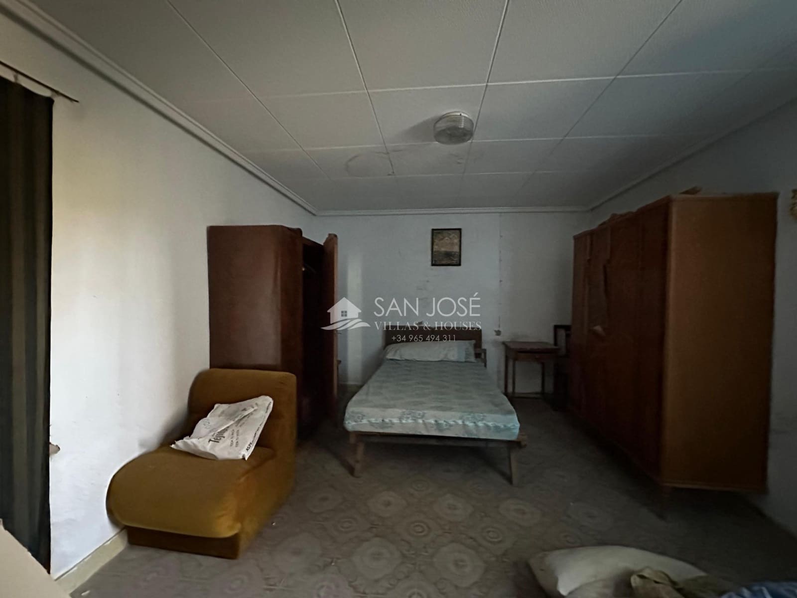 Chalet de 3 habitaciones en Aspe en venta con garaje - 200.000 € (Ref: 8900390)