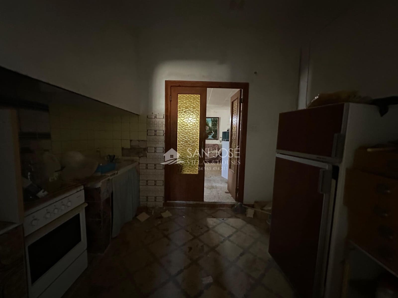 Chalet de 3 habitaciones en Aspe en venta con garaje - 200.000 € (Ref: 8900390)