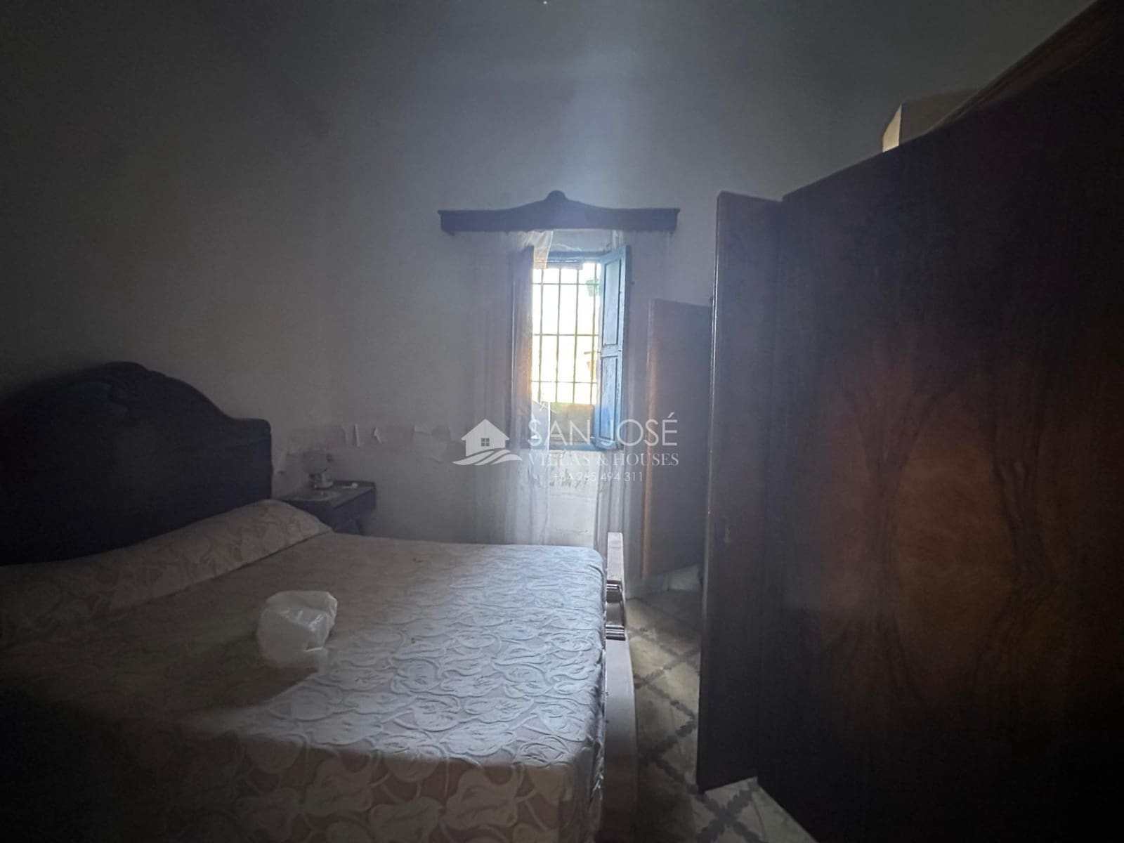 Chalet de 3 habitaciones en Aspe en venta con garaje - 200.000 € (Ref: 8900390)