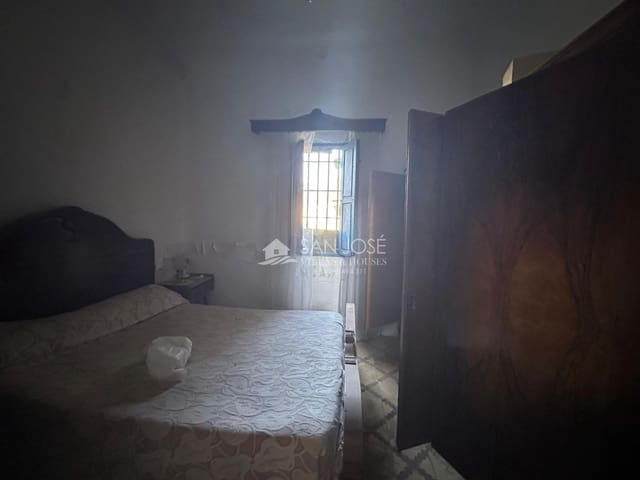 Chalet de 3 habitaciones en Aspe en venta con garaje - 200.000 € (Ref: 8900390)