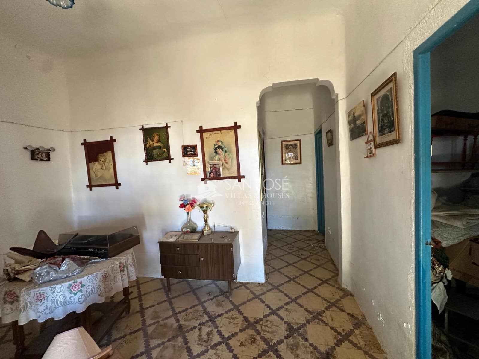 Chalet de 3 habitaciones en Aspe en venta con garaje - 200.000 € (Ref: 8900390)