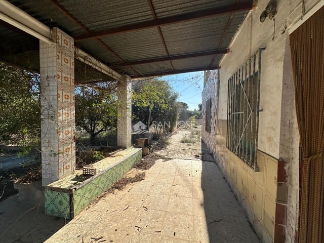 Chalet de 3 habitaciones en Aspe en venta con garaje - 200.000 € (Ref: 8900390)