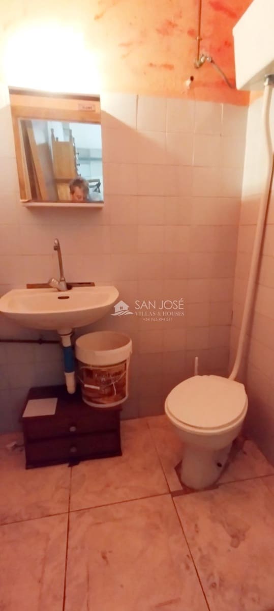 Commercial for sale in Novelda - € 49,901 (Ref: 8932091)