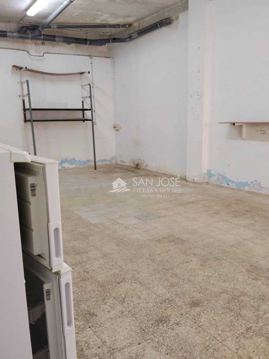 Erhverv til salg i Novelda - € 49.901 (Ref: 8932091)