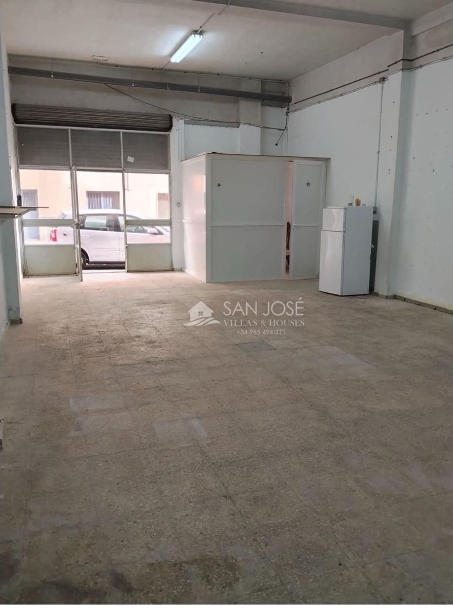 Erhverv til salg i Novelda - € 49.901 (Ref: 8932091)