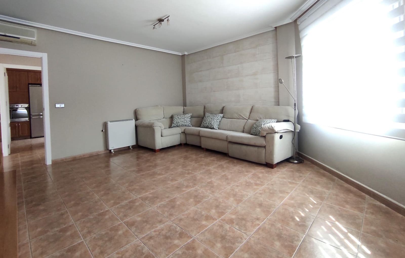 Chalet de 4 habitaciones en Pinoso en venta - 249.000 € (Ref: 8946769)