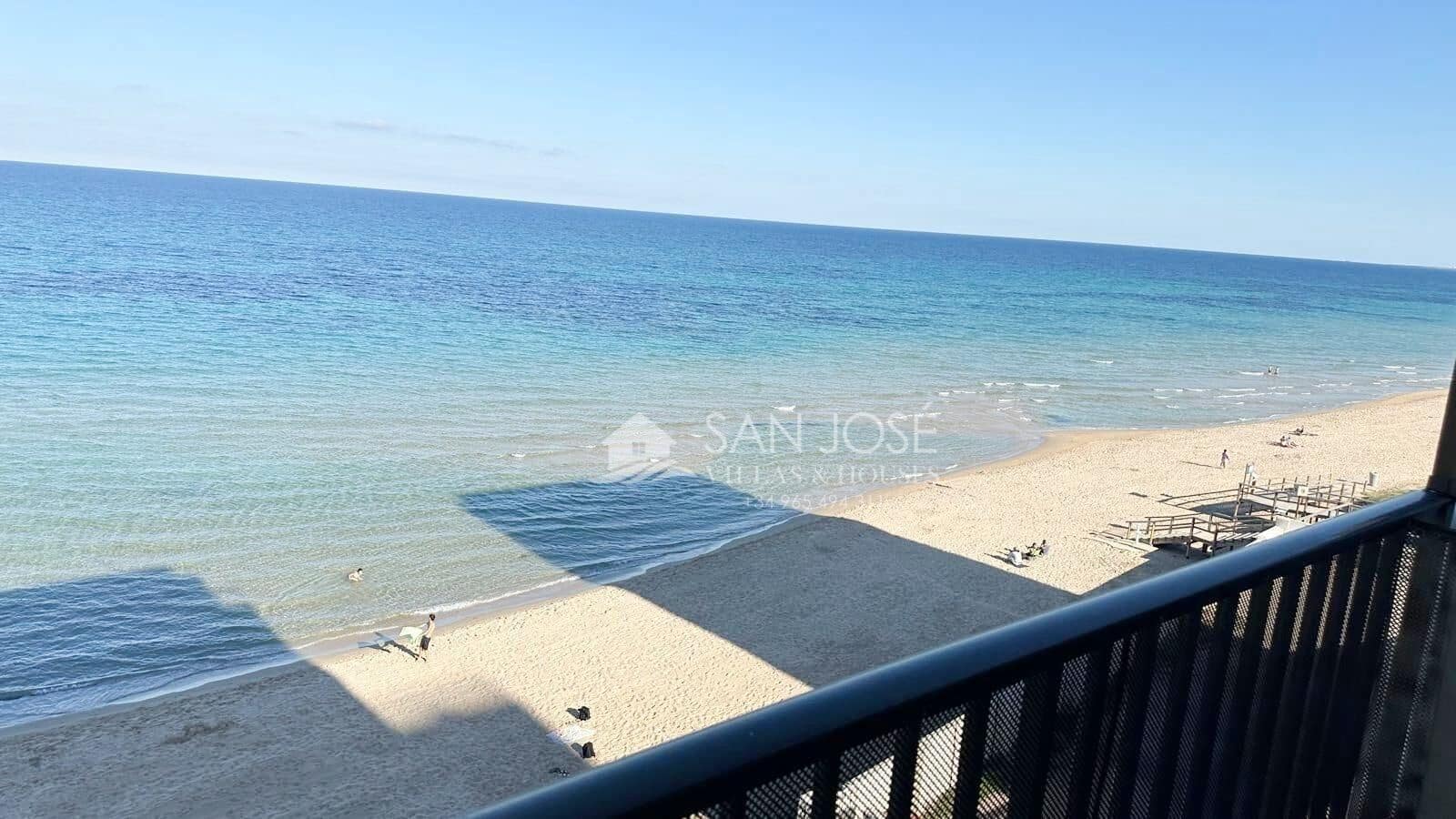 5 soverom Leilighet til salgs i Arenales del Sol - € 420 000 (Ref: 8952698)