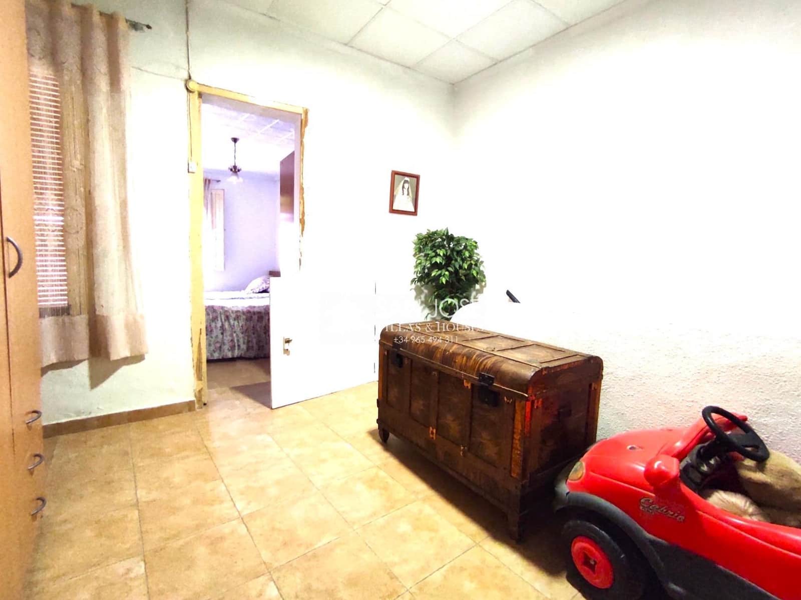 4 quarto Casa em Banda para venda em Monforte del Cid com garagem - 127 000 € (Ref: 8957313)