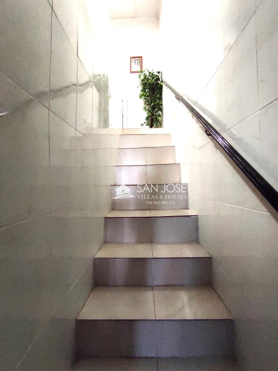 4 quarto Casa em Banda para venda em Monforte del Cid com garagem - 127 000 € (Ref: 8957313)