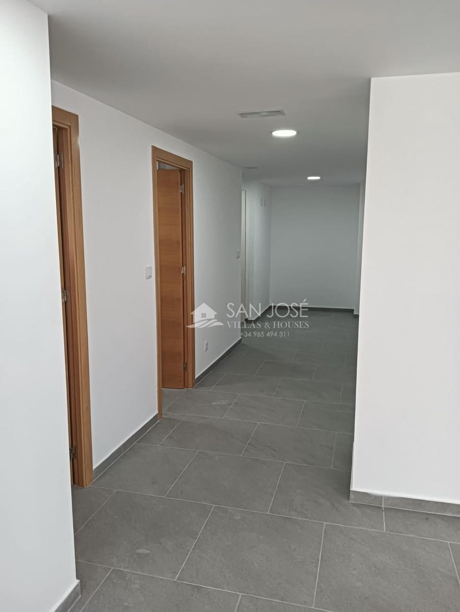 Bureau à vendre à Santa Pola - 199 000 € (Ref: 8972807)