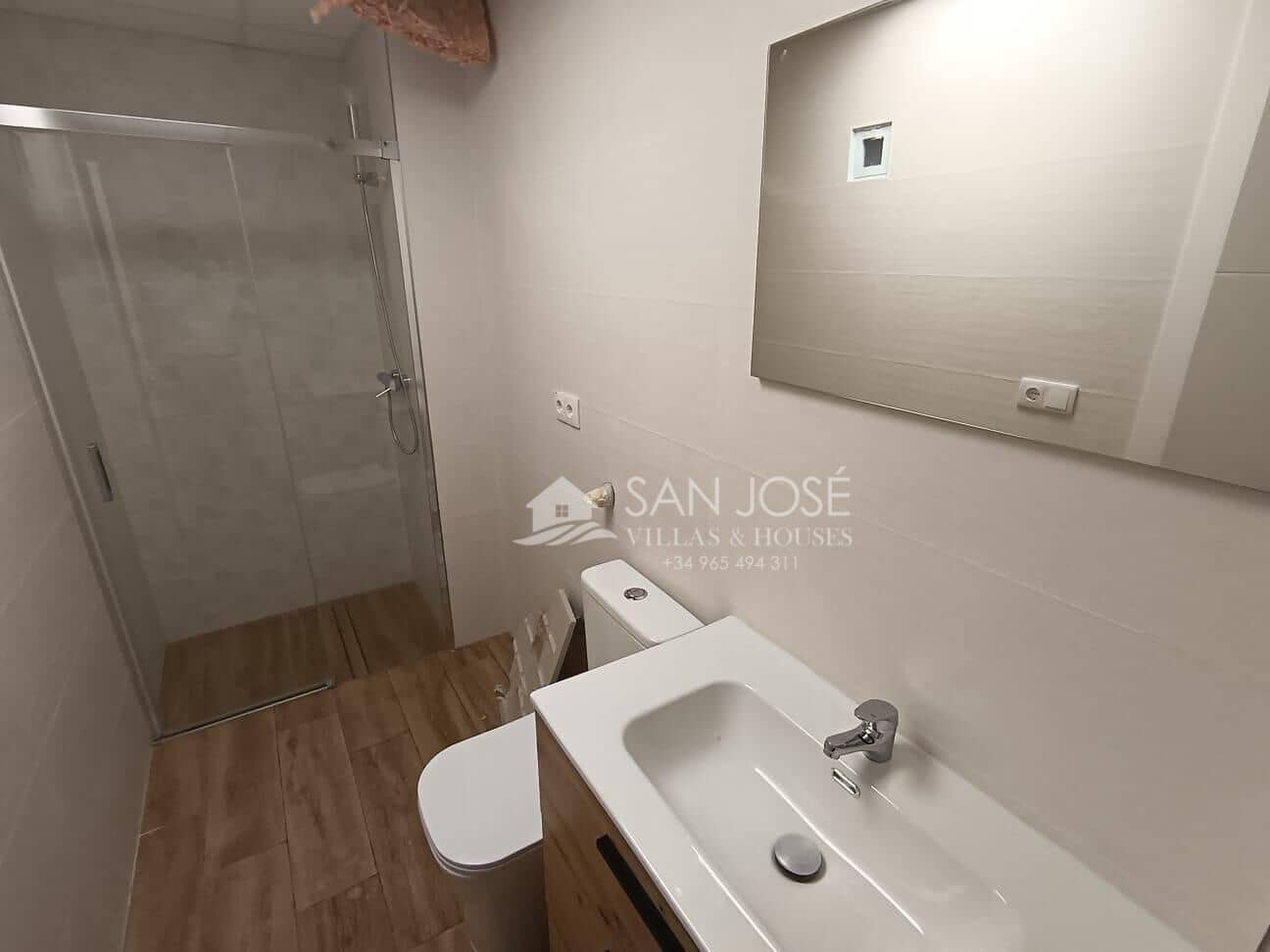 3 bedroom Flat for sale in Aspe - € 125,000 (Ref: 8972808)