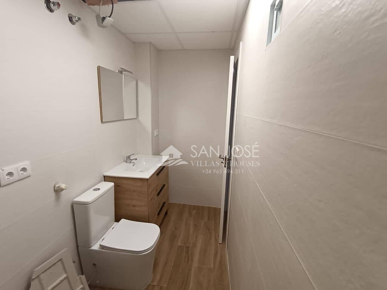 3 bedroom Flat for sale in Aspe - € 125,000 (Ref: 8972808)