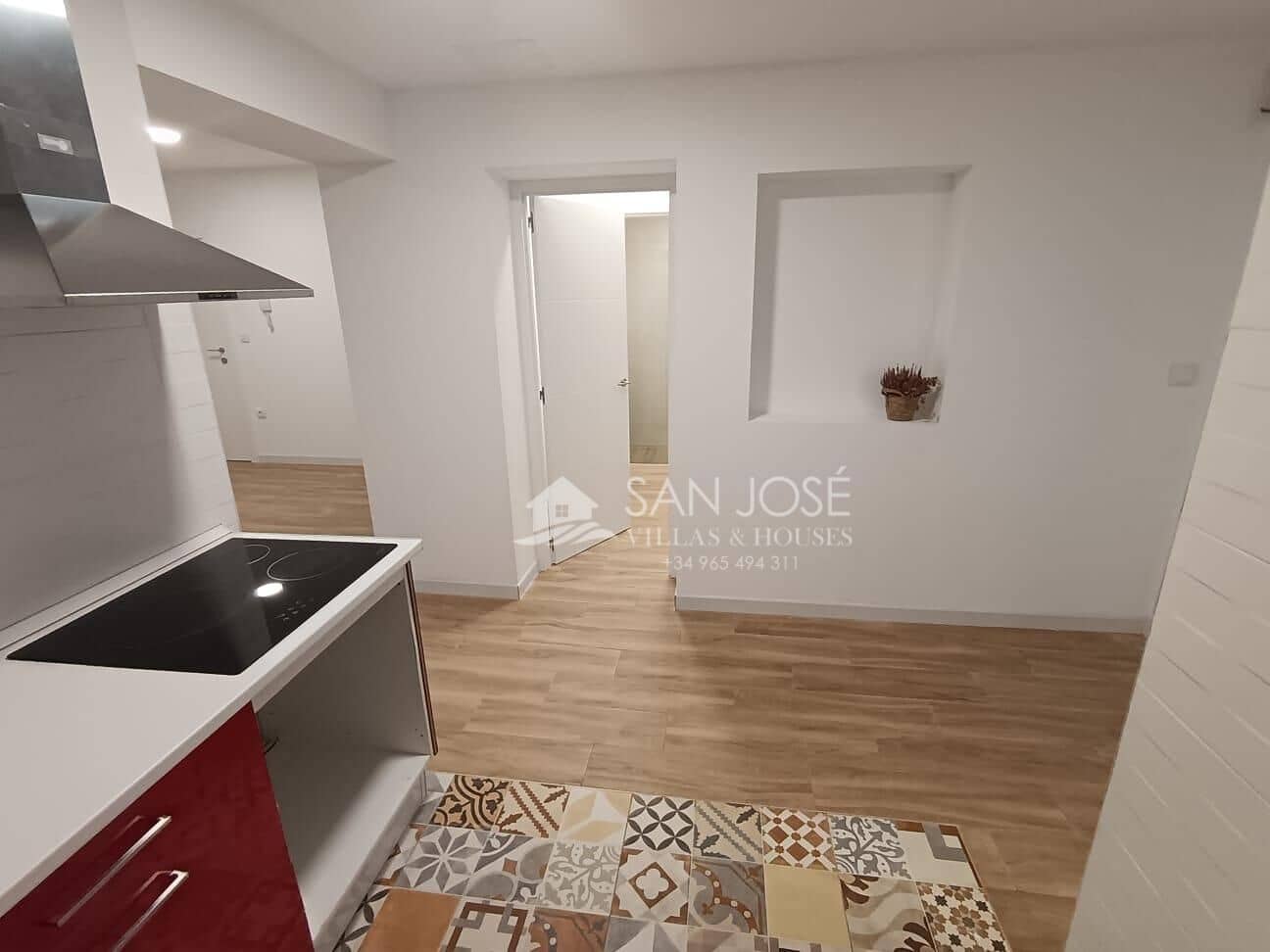 3 bedroom Flat for sale in Aspe - € 125,000 (Ref: 8972808)