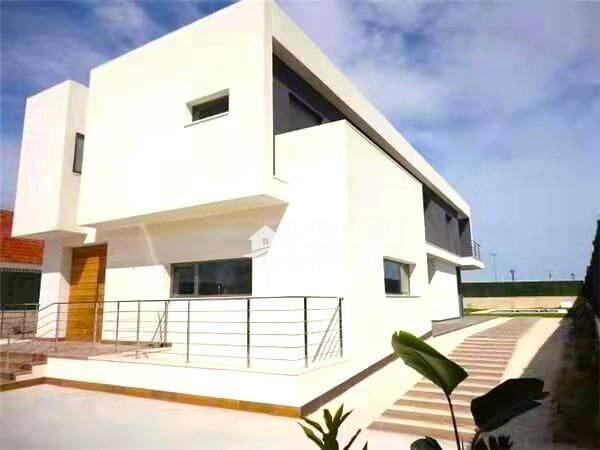 7 soveværelse Villa til salg i Matola med swimmingpool garage - € 992.000 (Ref: 8976329)