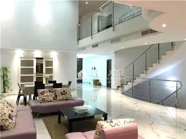 7 soveværelse Villa til salg i Matola med swimmingpool garage - € 992.000 (Ref: 8976329)